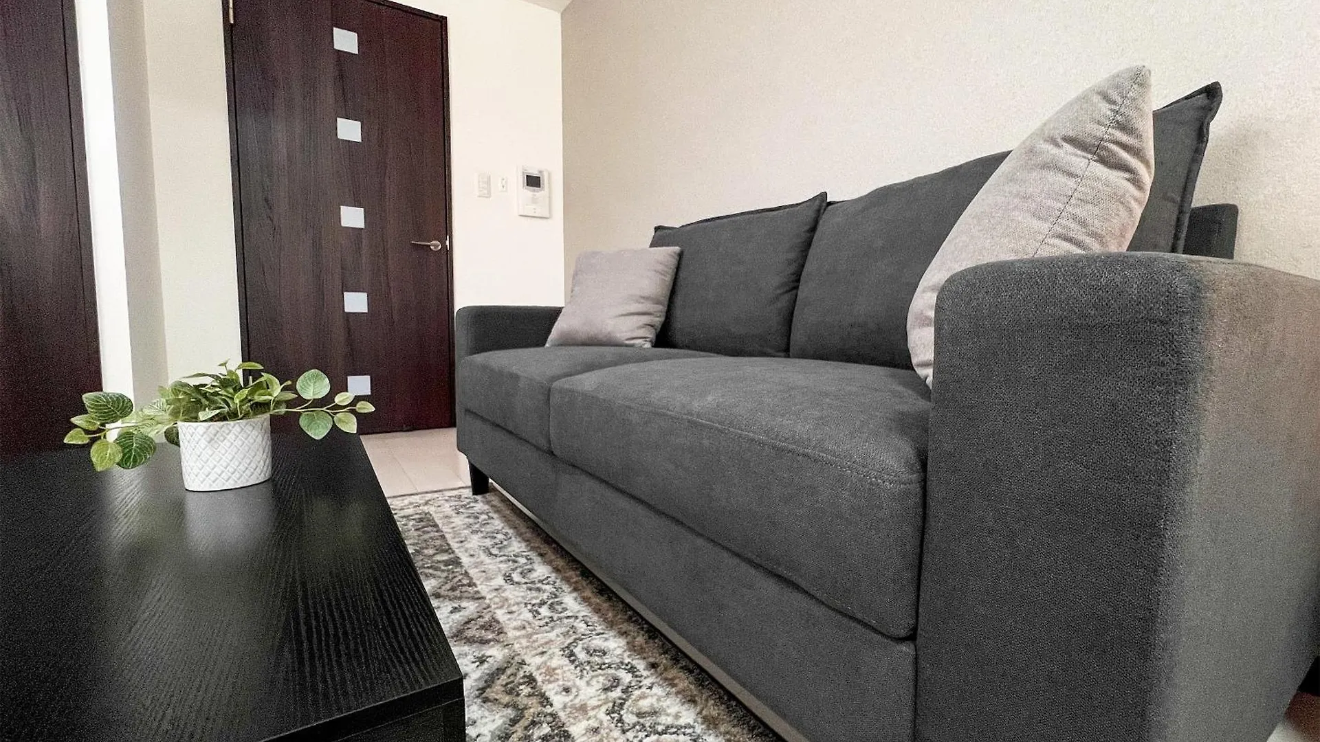Lion Heiwa Odori Apartment Hiroshima